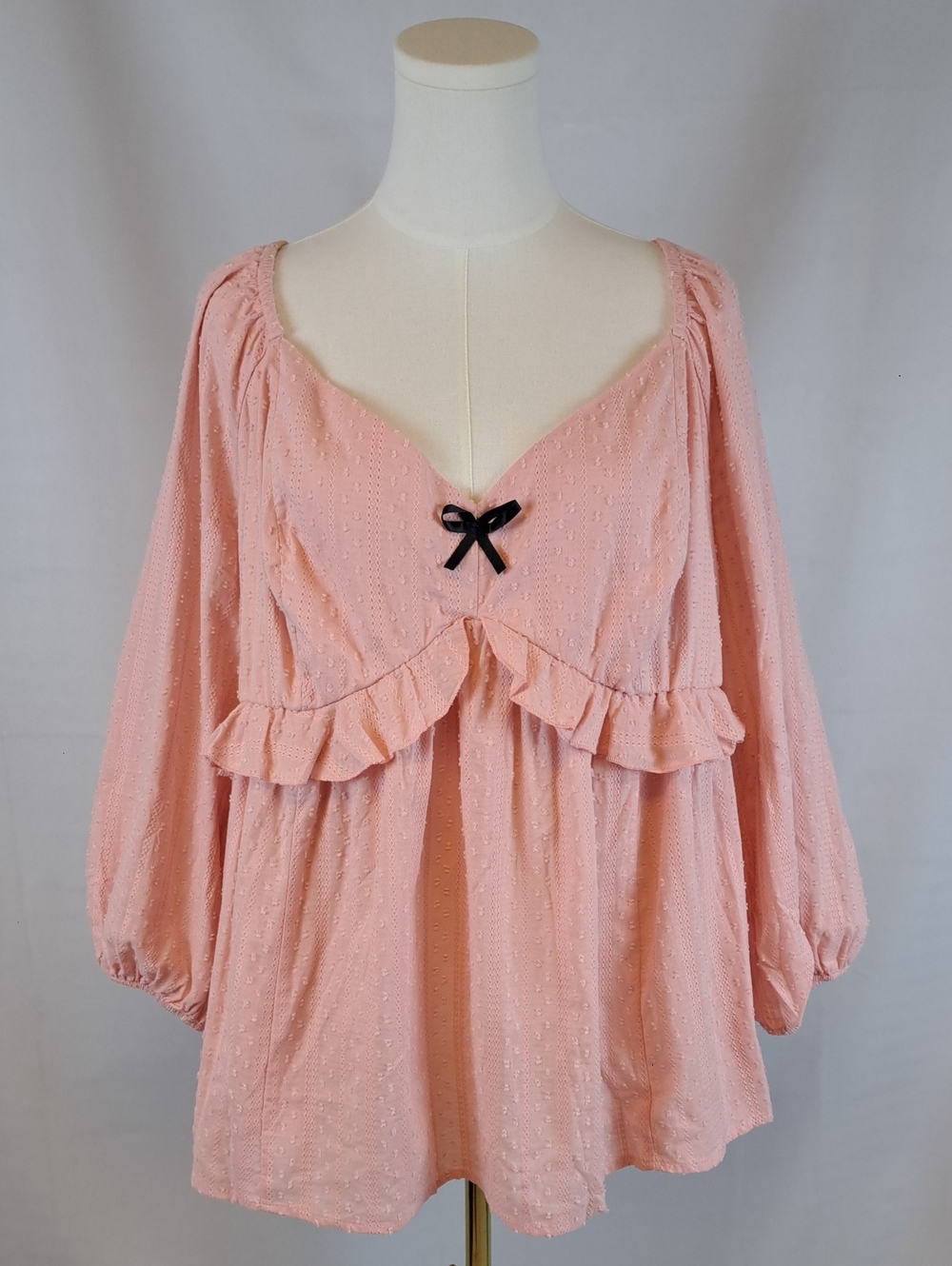 Torrid Baby Pink Ruffled Peplum Peasant Top Black Bow Long Sleeve Size 3X NWT